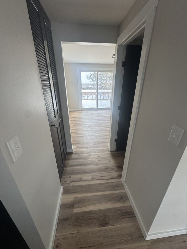 8390A Shallowcreek Rd #1 - Photo 5 of 22
