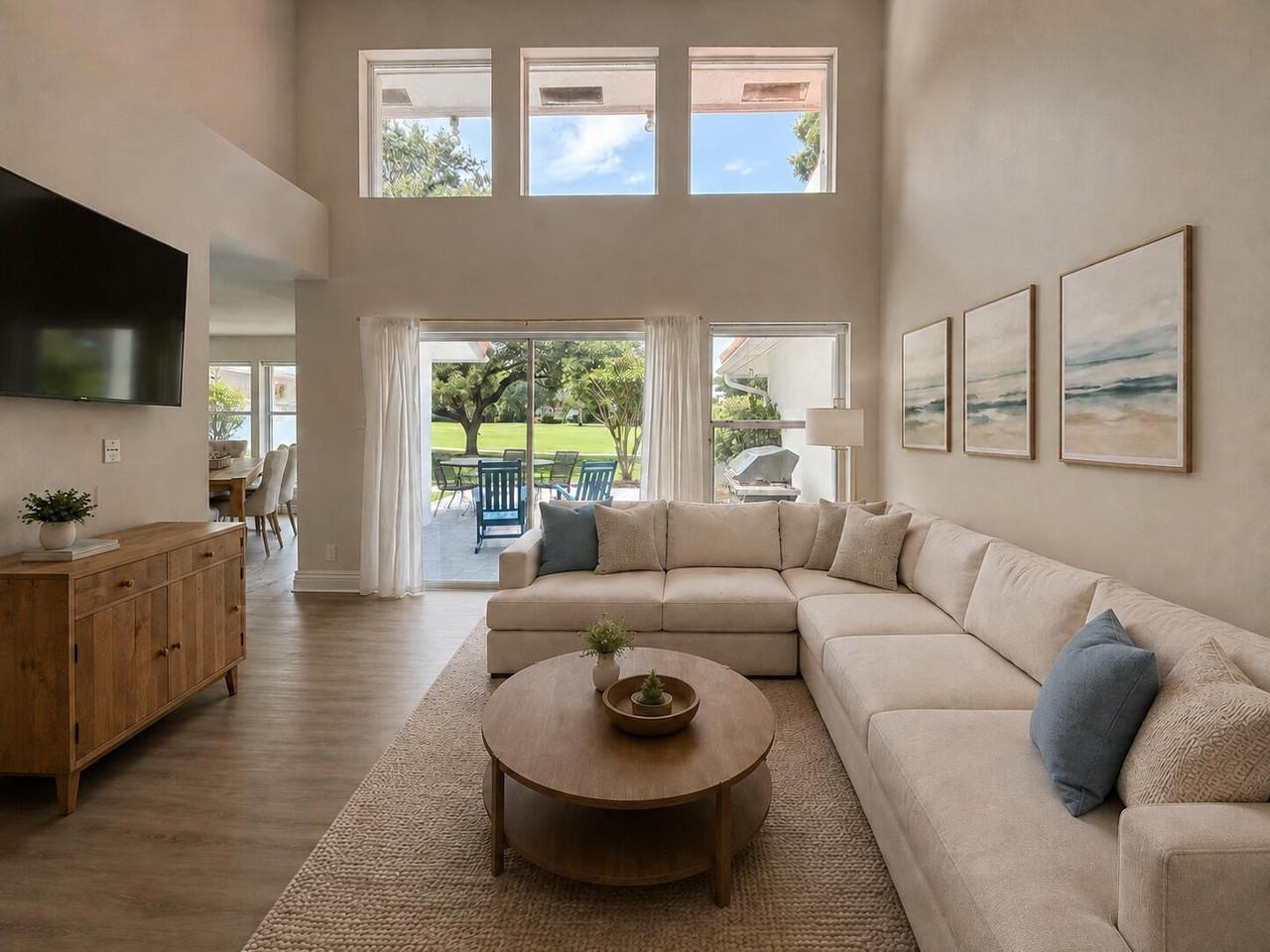 2295 Nw 53rd St - Photo 2 of 29