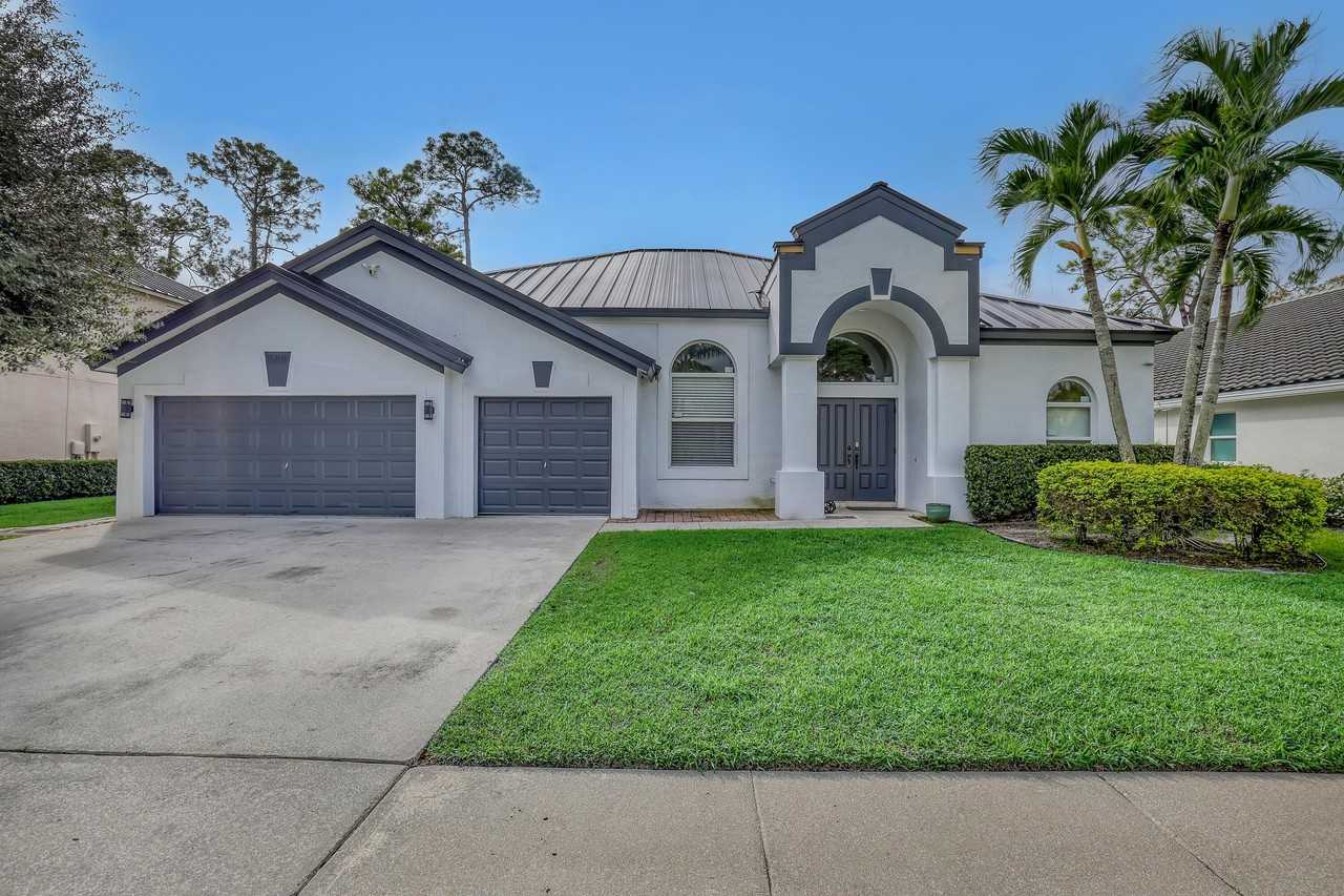 15818 Glen Willow Ln - Photo 2 of 45