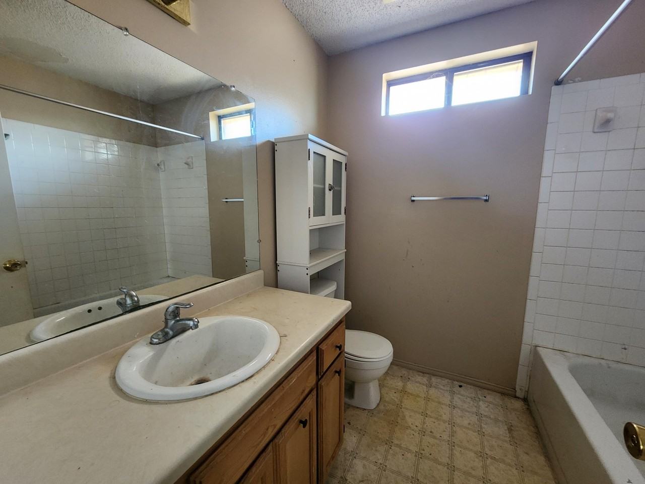 1224 June Ln - Photo 7 of 11