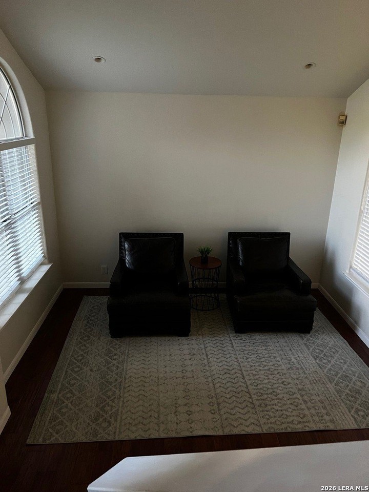 8763 Park Olympia - Photo 5 of 17