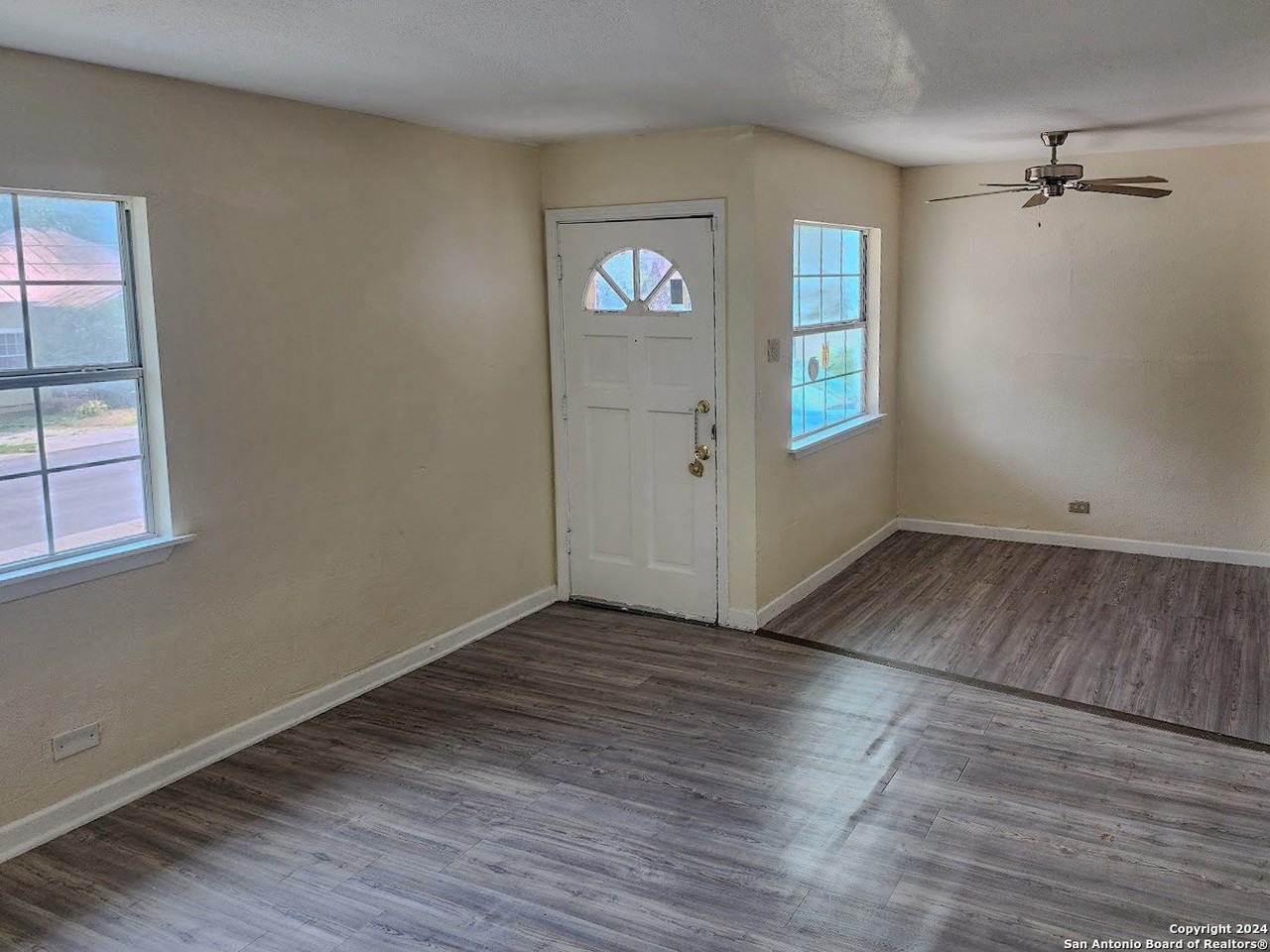 2445 Wyoming St - Photo 3 of 14