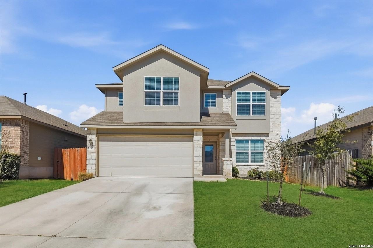 6715 Kingsley Edge - Photo 2 of 37