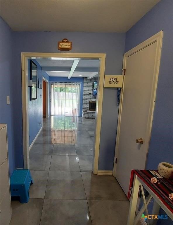 2303 Dover Rd - Photo 2 of 15