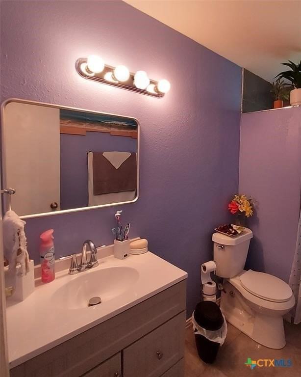 2303 Dover Rd - Photo 5 of 15