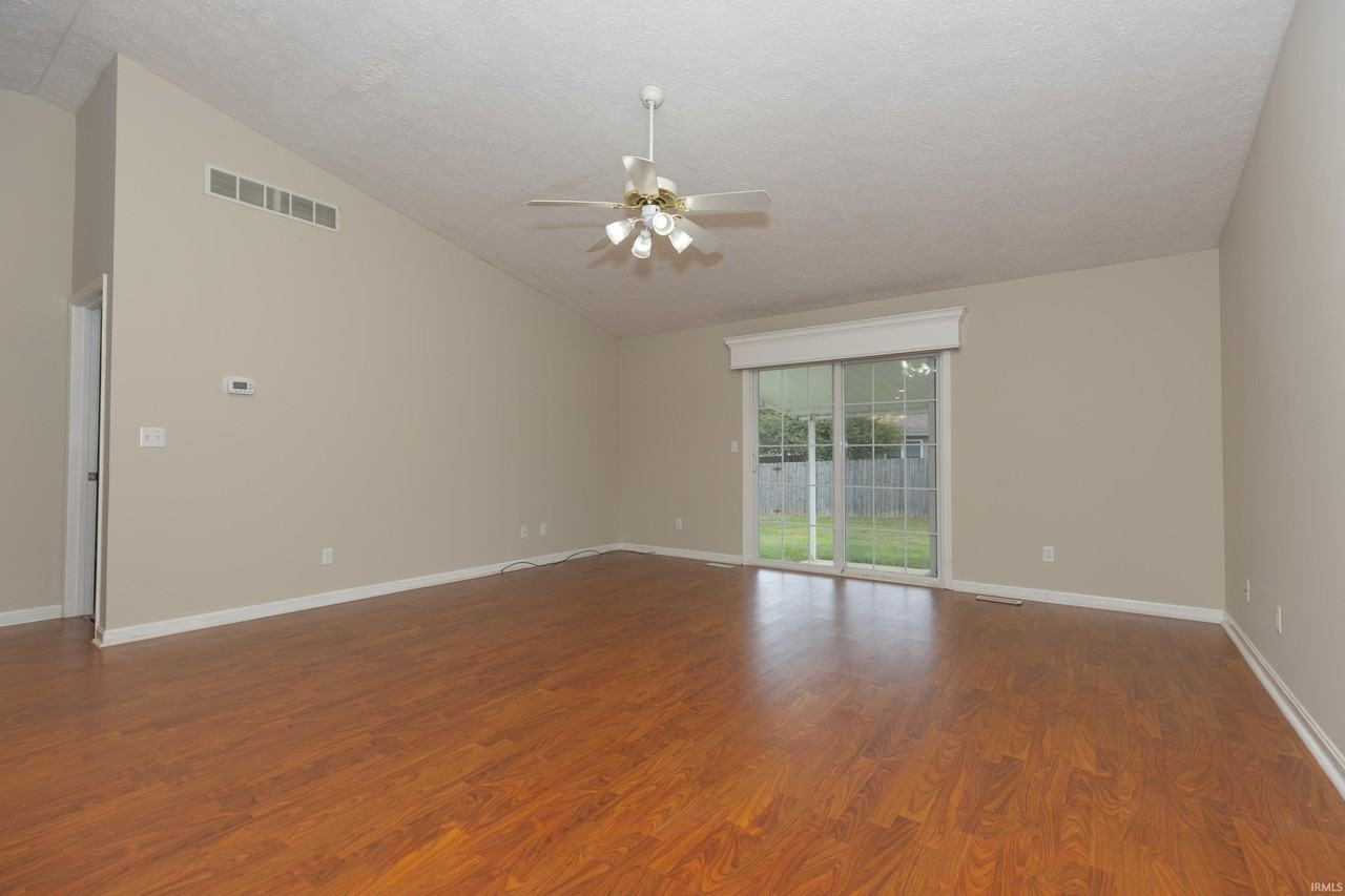 4100 Trinity Dr - Photo 2 of 22