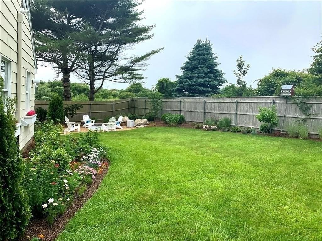 1145 Point Judith Rd - Photo 4 of 47