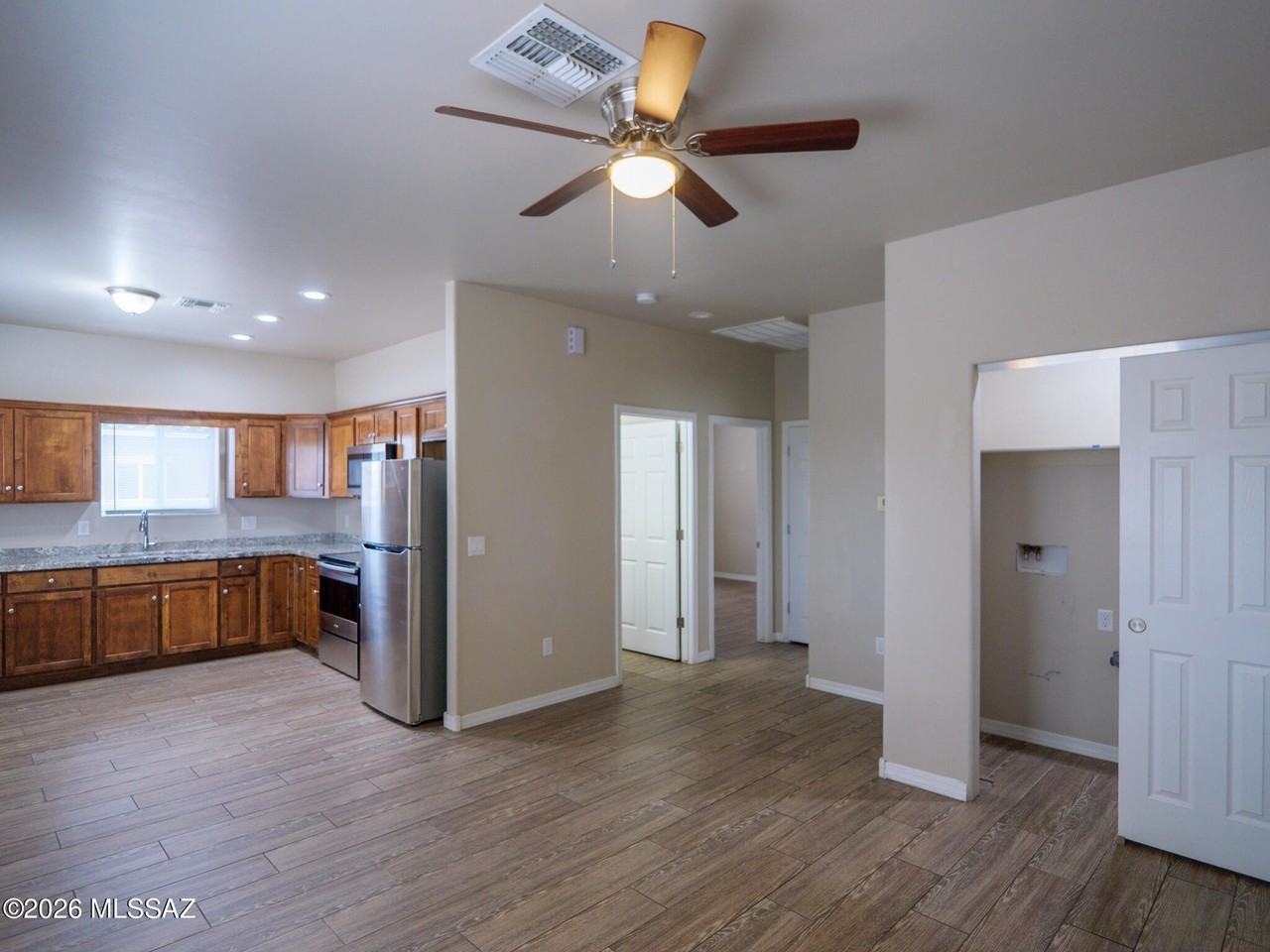 5720 S Southland Blvd #2 - Photo 5 of 14