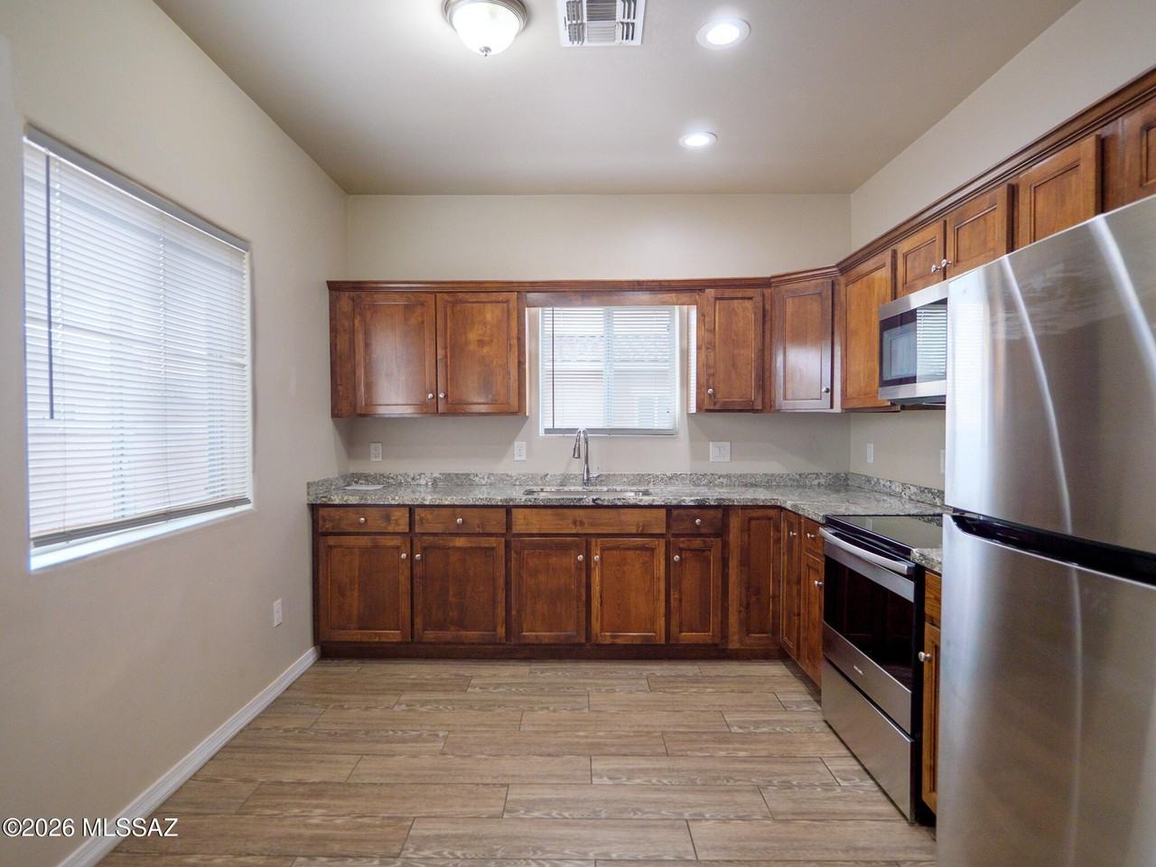 5720 S Southland Blvd #2 - Photo 6 of 14
