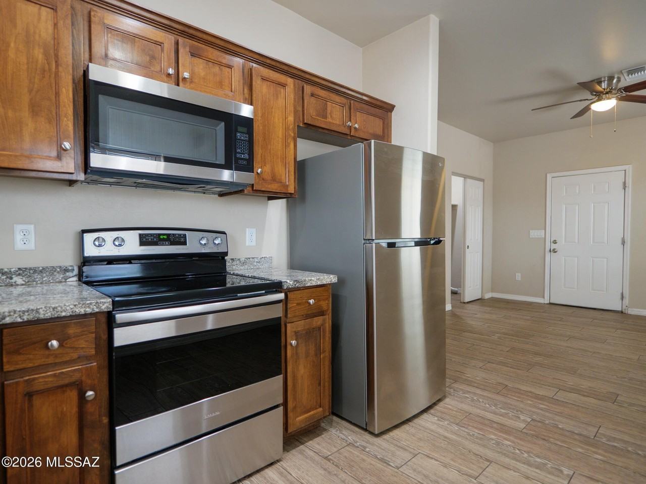 5720 S Southland Blvd #2 - Photo 7 of 14
