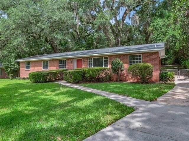 1908 Rosedale Dr - Photo 2 of 44