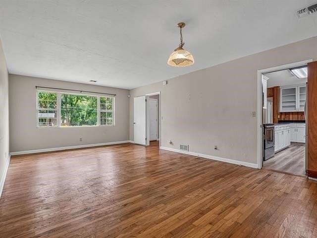 1908 Rosedale Dr - Photo 6 of 44