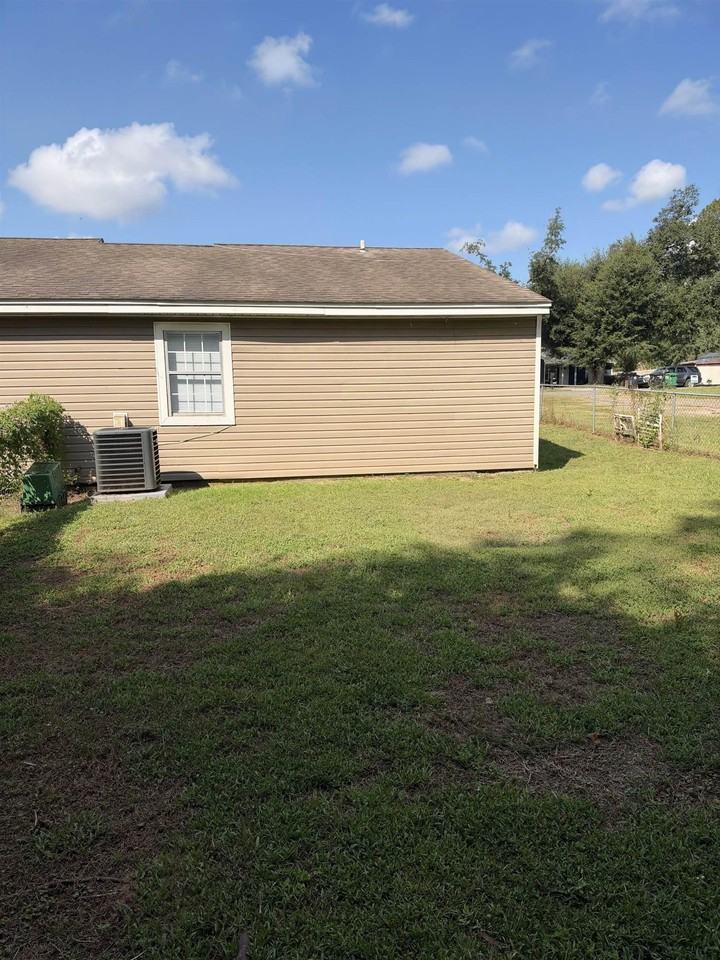 2653 Chateau Ln - Photo 7 of 7