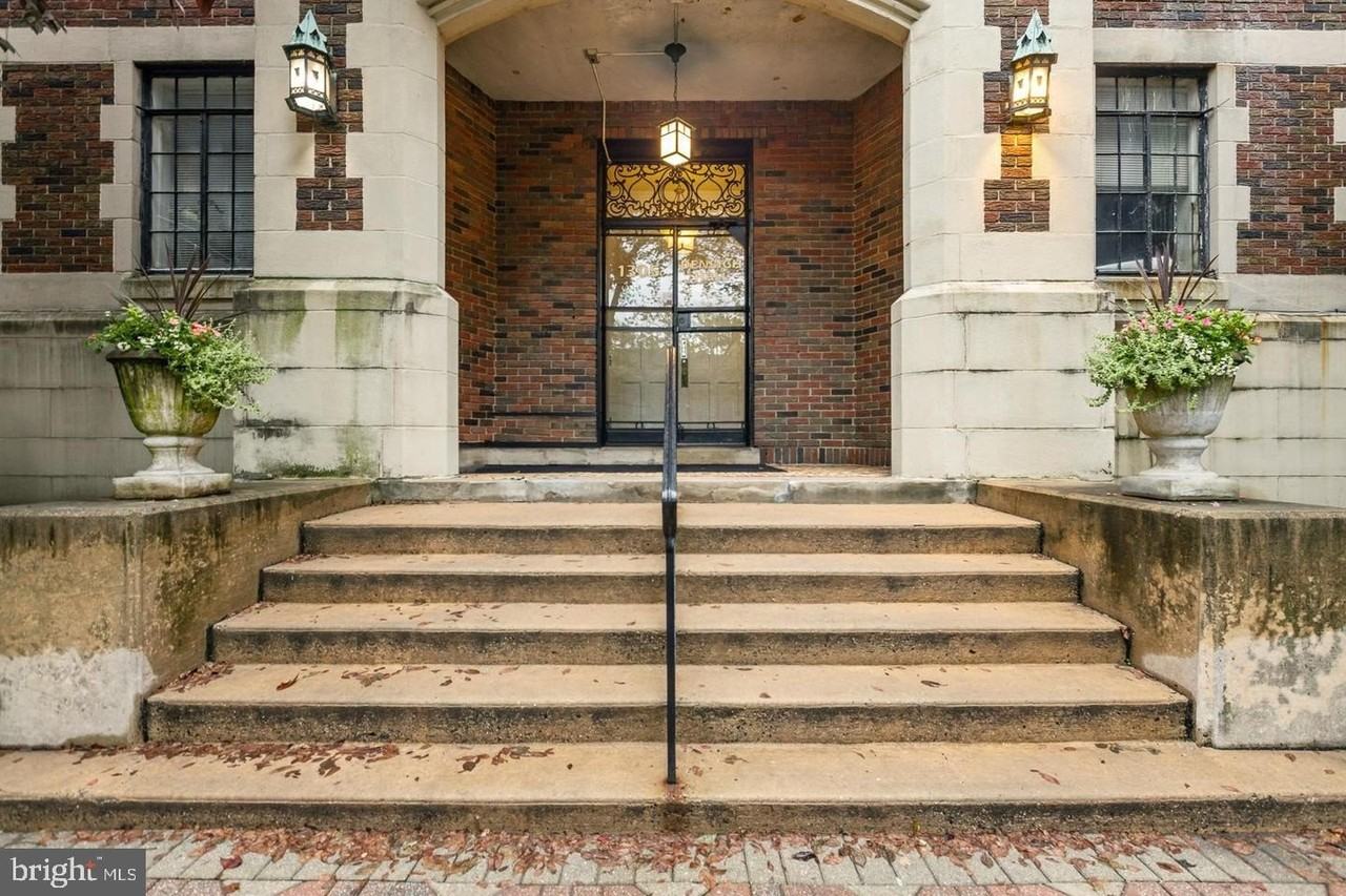 1305UNIT N Broom St #111 - Photo 4 of 28