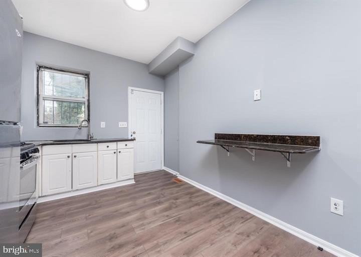 1314 N Mount St - Photo 5 of 18