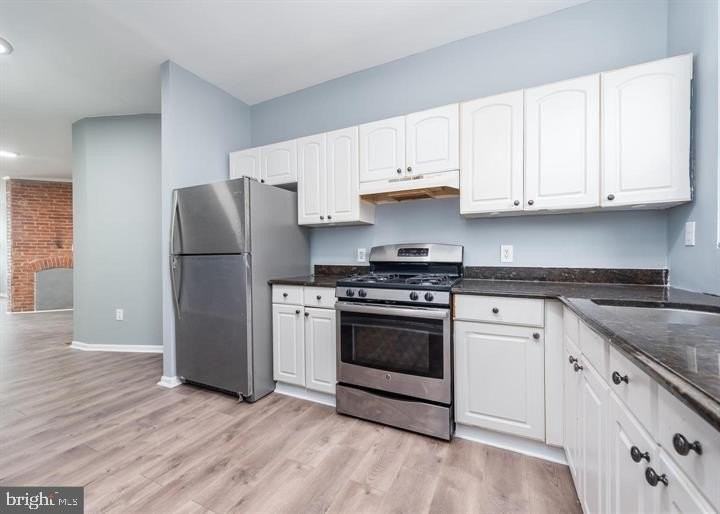 1314 N Mount St - Photo 6 of 18