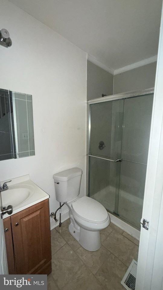 2313 Lauretta Ave - Photo 4 of 30