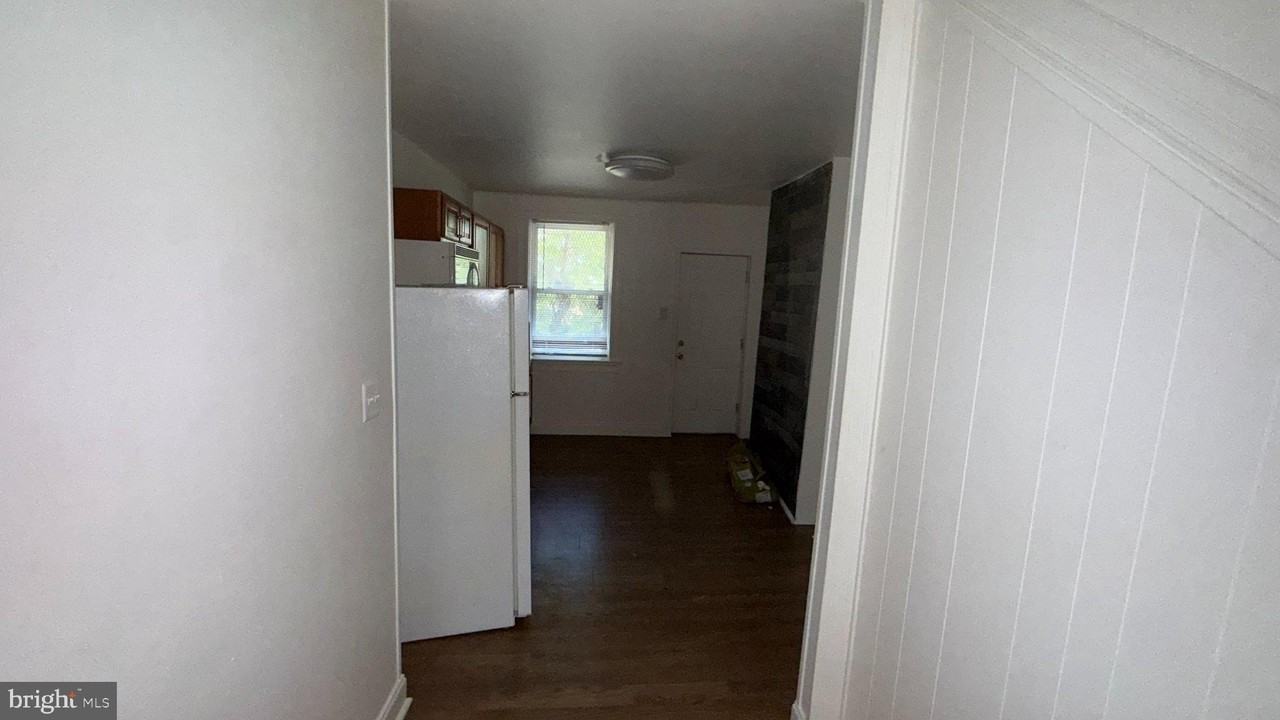 2313 Lauretta Ave - Photo 7 of 30