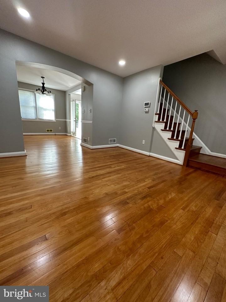 8302 Bon Air Rd - Photo 2 of 9