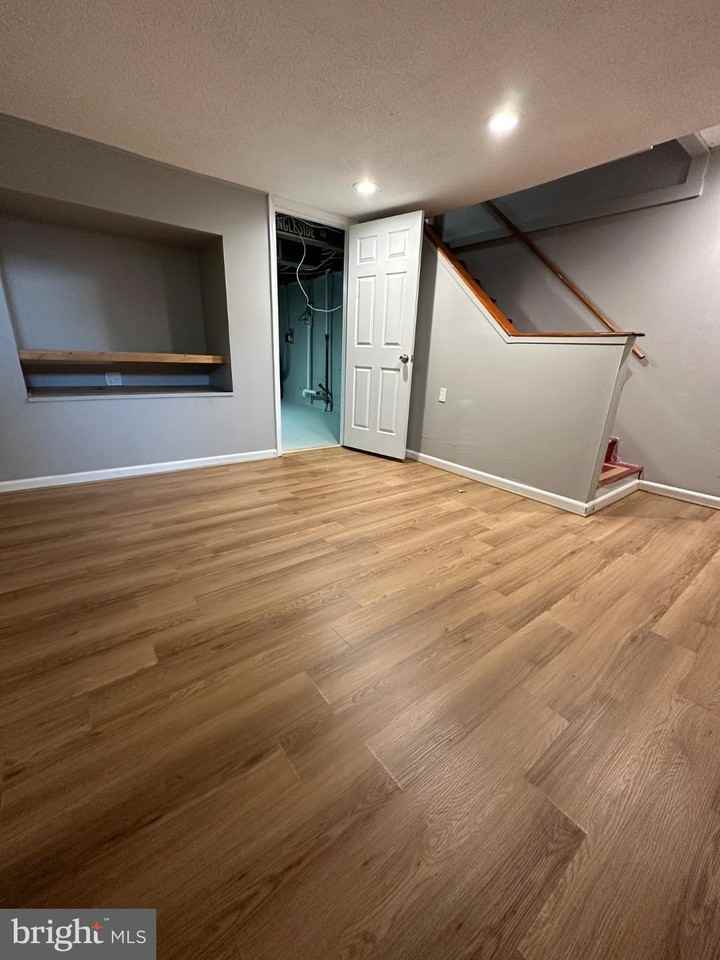 8302 Bon Air Rd - Photo 7 of 9
