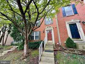 8715 Rochelle Dr - Photo 1 of 1
