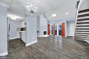 featured image of 914 Aspen Dr
