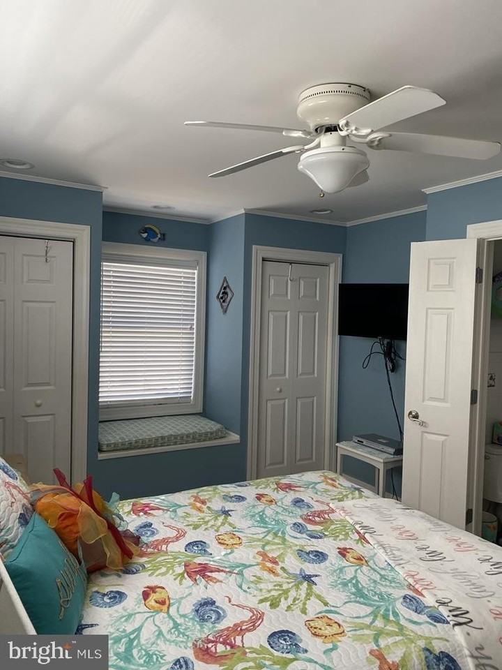 116 E Seabreeze Ave #2ndFL - Photo 6 of 12
