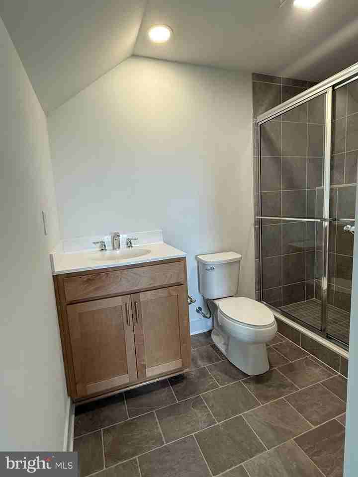 3123 Overlook Dr - Photo 4 of 26