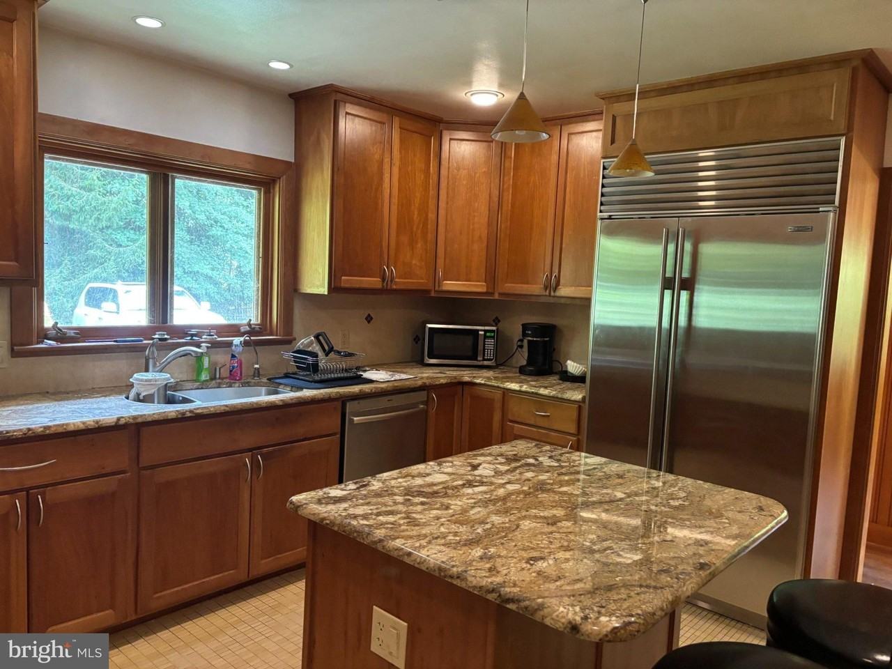 501 Webb Rd - Photo 7 of 25