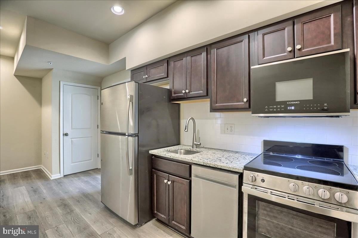 118 High Pointe Dr - Photo 6 of 11
