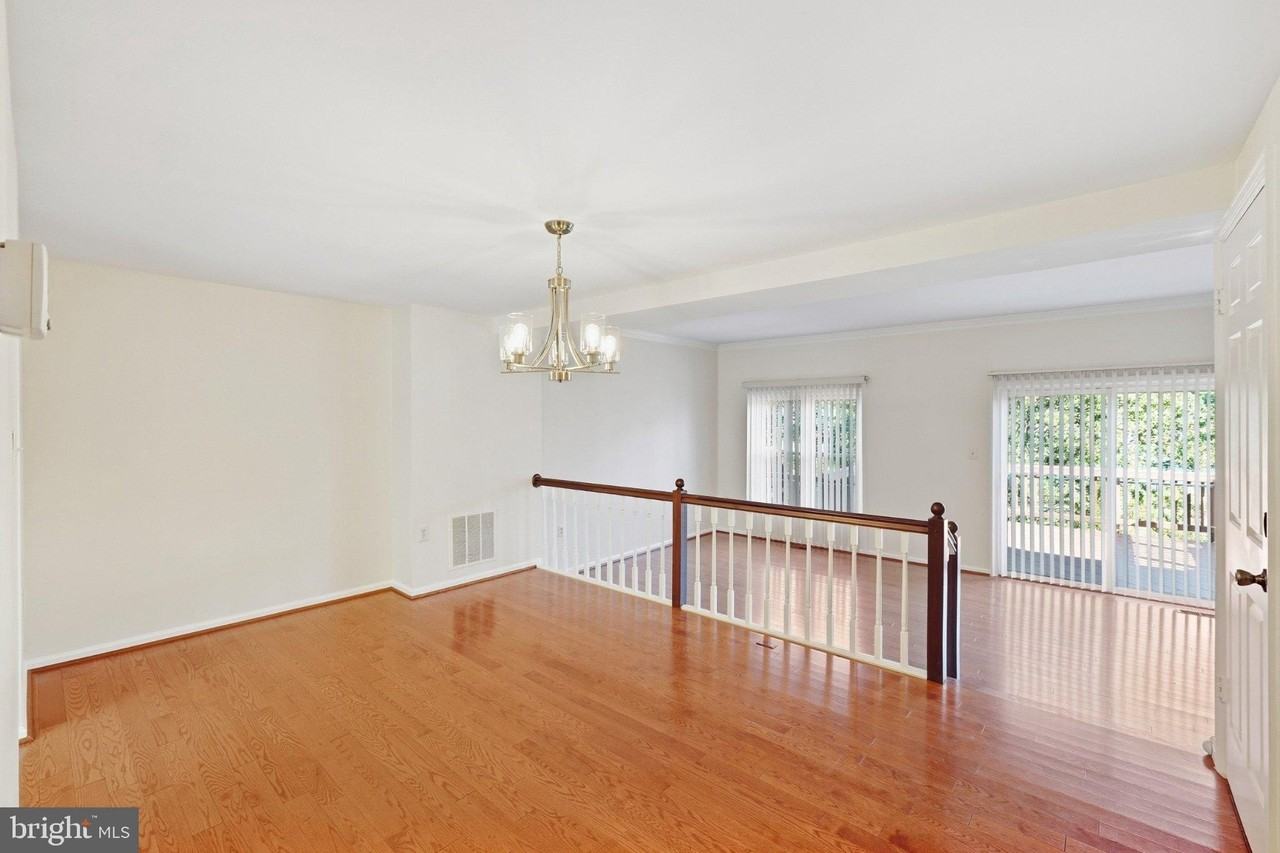 6558 Sand Wedge Ct - Photo 3 of 20