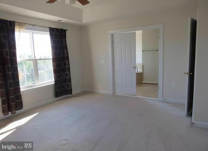 13669 Venturi Ln - Photo 4 of 12