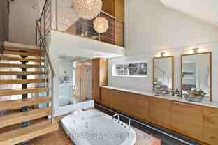 570 Wellington Street West - Photo 1 of 1