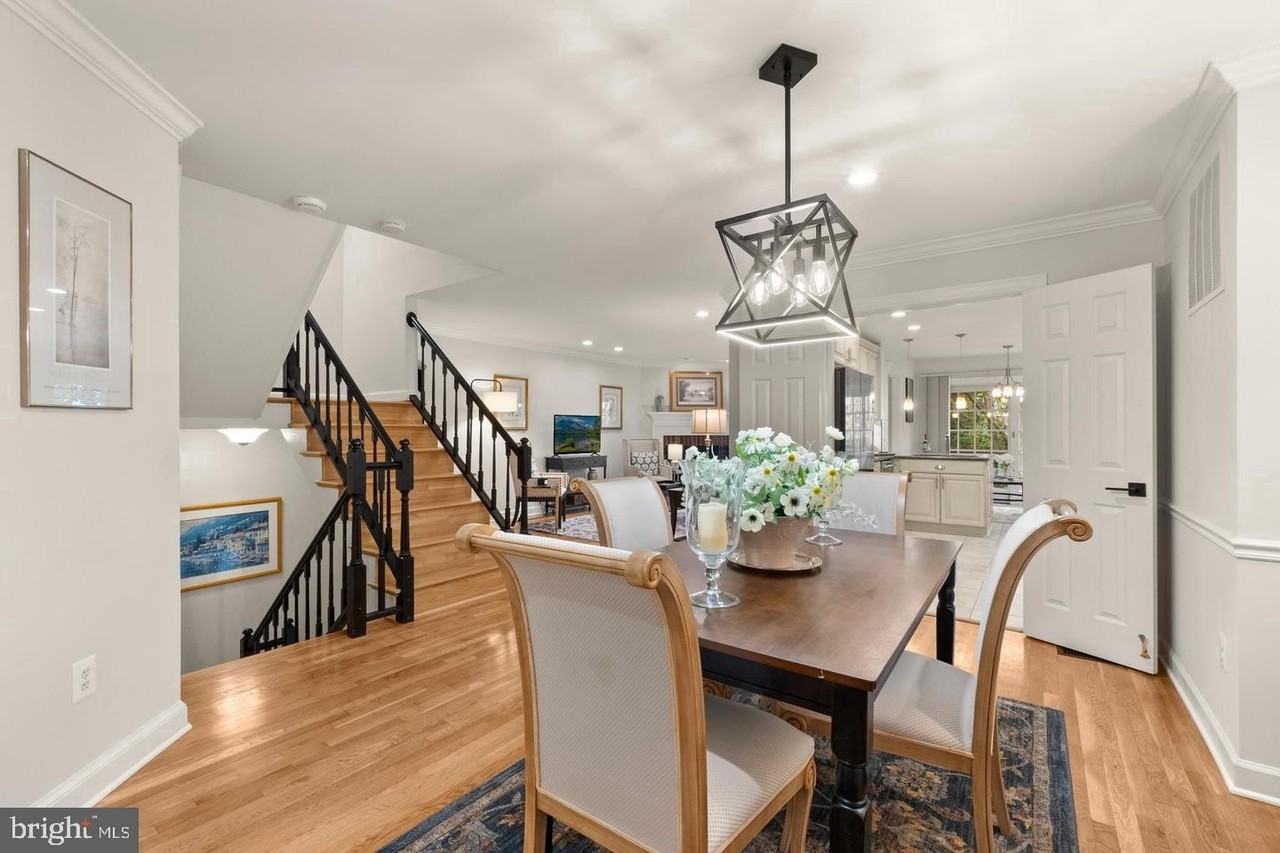 6312 Chaucer View Cir - Photo 6 of 48