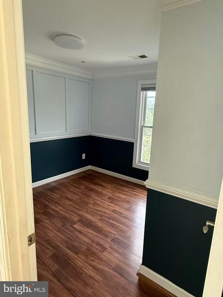 43222 Chokeberry Sq - Photo 4 of 32