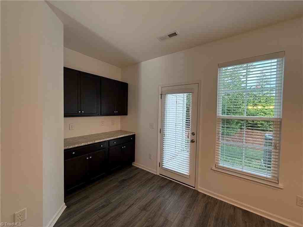 5448 Farm House Trl - Photo 7 of 11