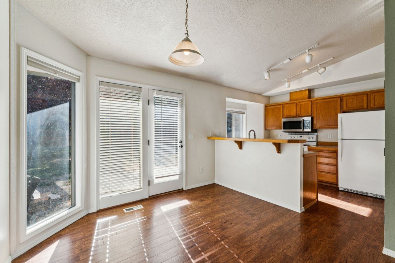 5668 S Kalmia Pl #1 - Photo 6 of 29