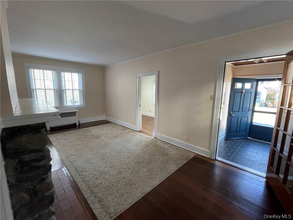 39 Archer Ave - Photo 6 of 19