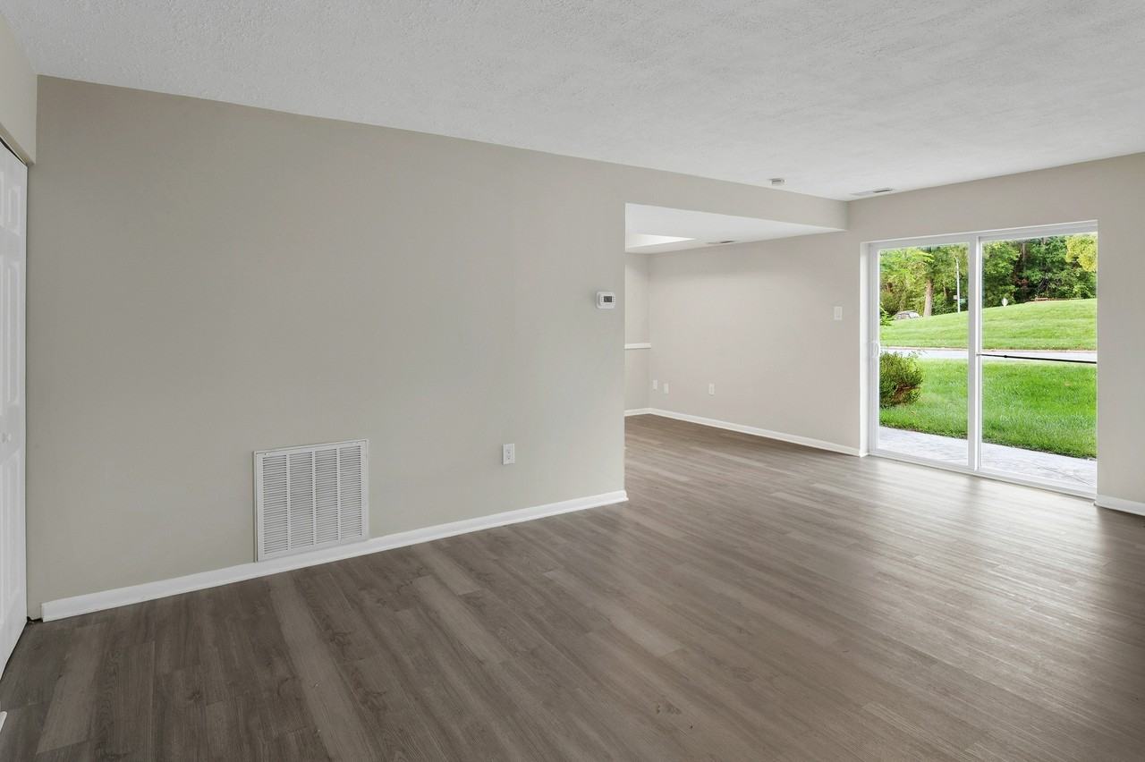 9200 Bridle Path Ln #G - Photo 2 of 19