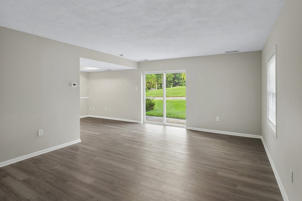 9200 Bridle Path Ln #G - Photo 3 of 19