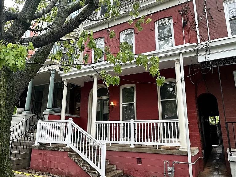 624 N Lime St #3