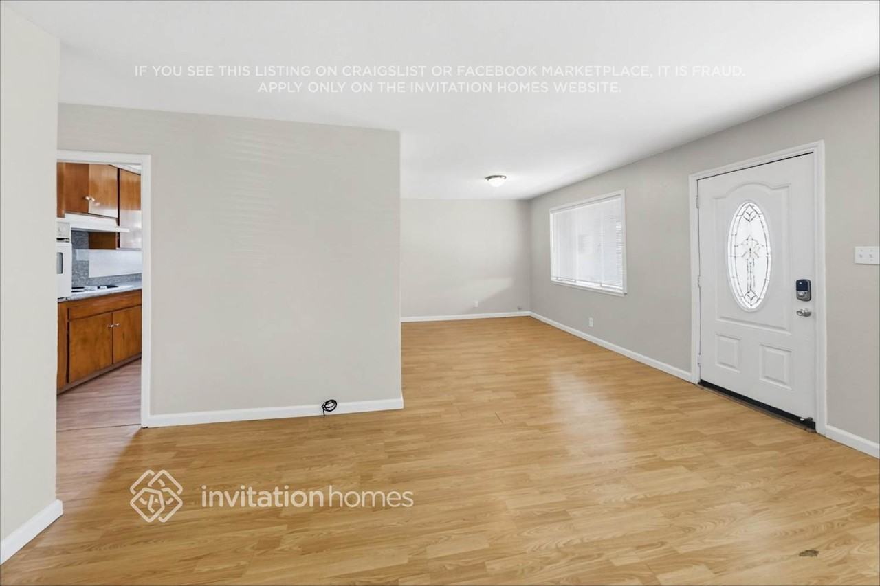 284 Yosemite Dr - Photo 6 of 18