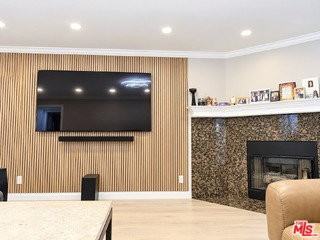 1854 S Beverly Glen Blvd #304 - Photo 7 of 8