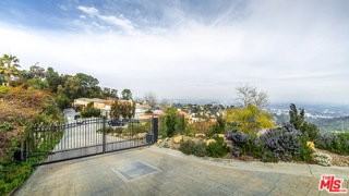 14465 Mulholland Dr - Photo 3 of 4