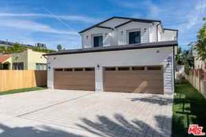 featured image of 822 N Orange Grove Ave