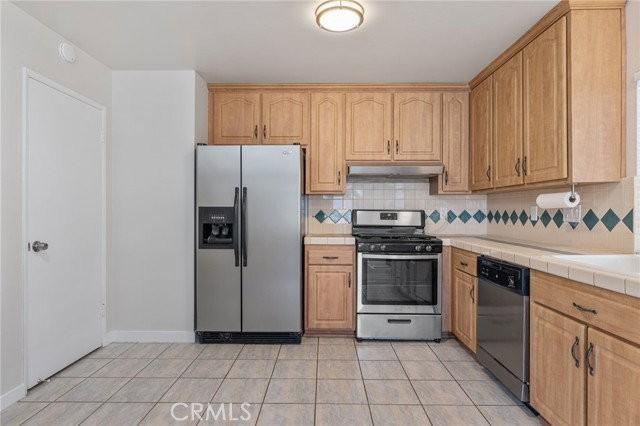 1708 E Cyrene Dr - Photo 3 of 5