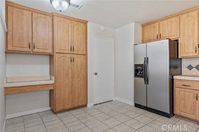 1708 E Cyrene Dr - Photo 5 of 5