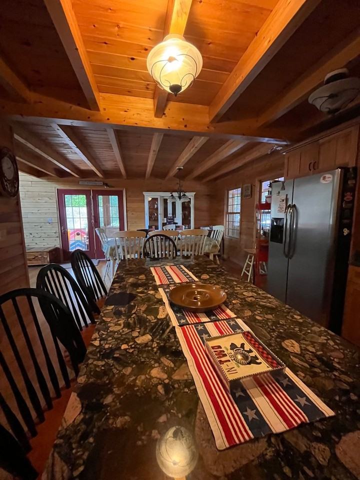 38 Lower Waldron Rd - Photo 7 of 36