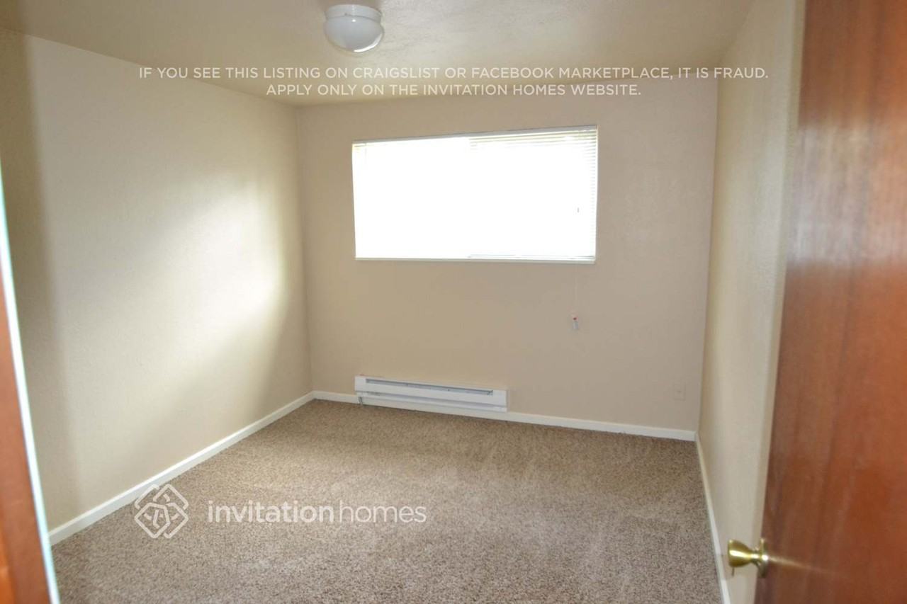 20316 73rd Ave W - Photo 6 of 10