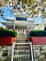 featured image of 251 S 5th Ave